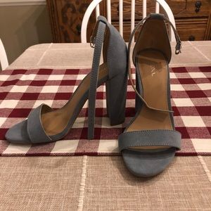 Size 7 blue suede heels